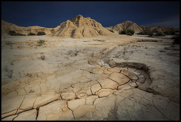 cracks of the desert