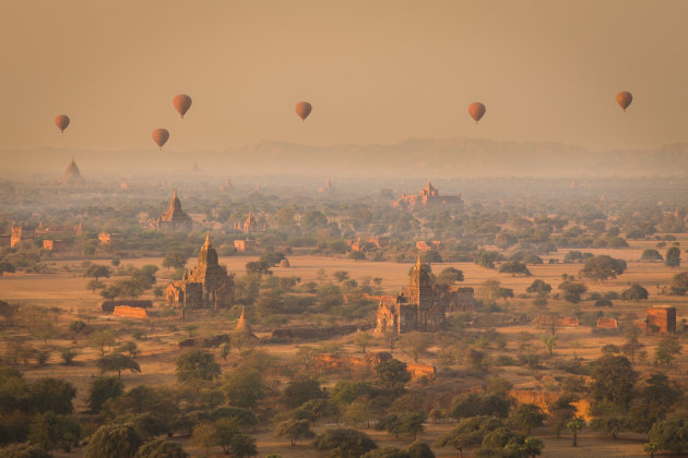 Ontwaken in Bagan