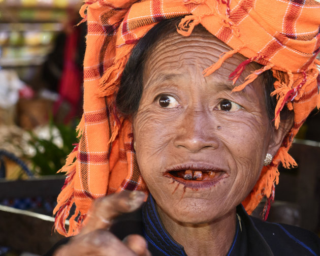 Portret Birmese vrouw