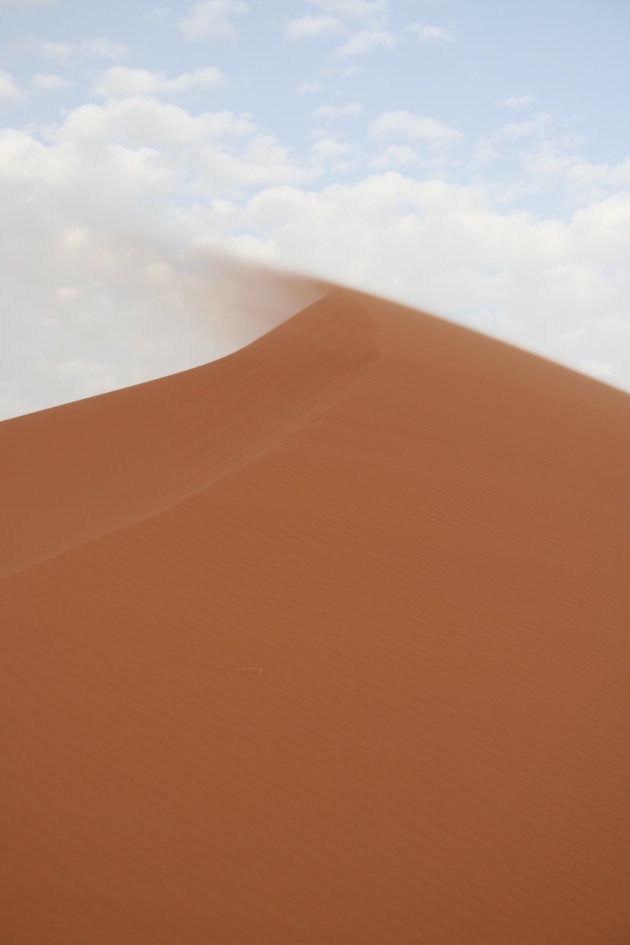 Zandduin in de Merzouga desert