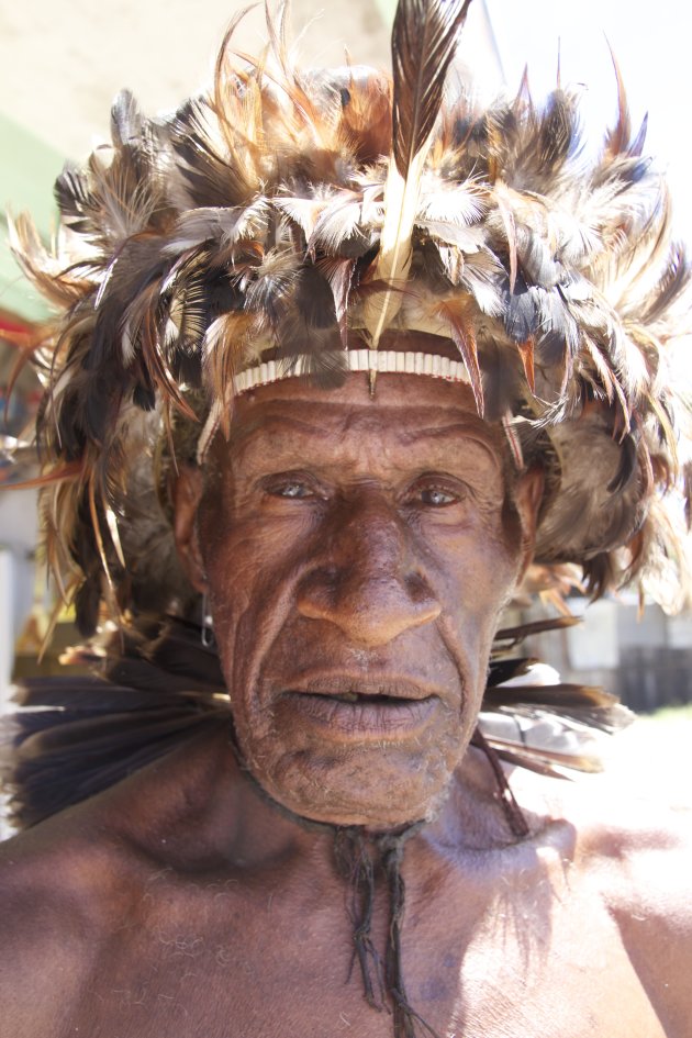 Oude Papua man