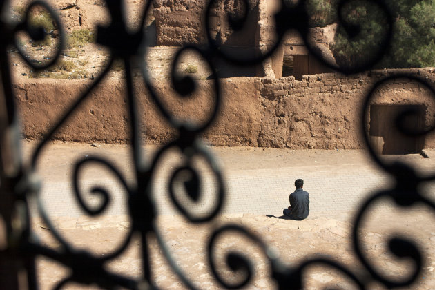 Doorkijkje vanuit Kasbah Taourirt, Ouarzazate 