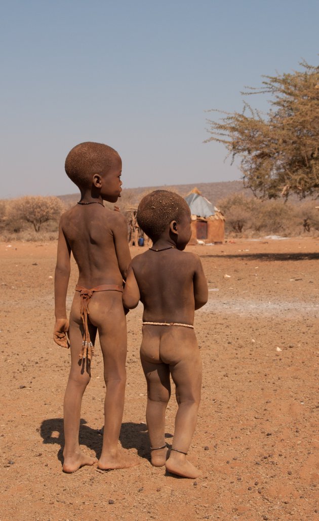 Himba kinderen