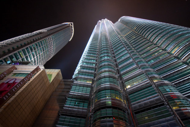 Petronas Twin Towers uit een andere hoek