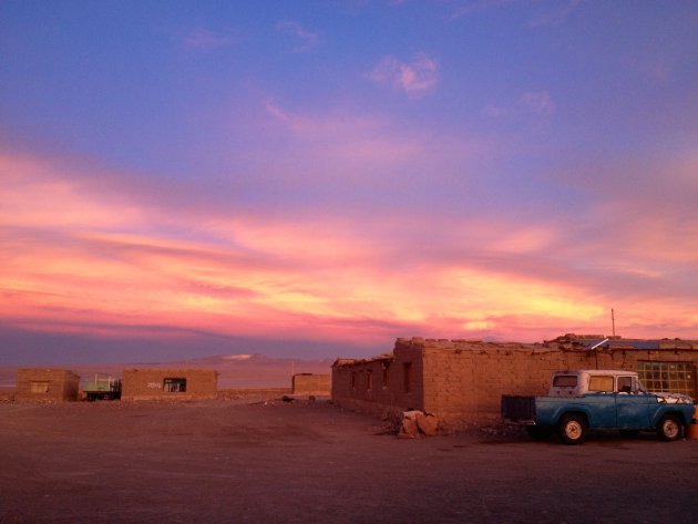 Sunset nabij Laguna Colorada