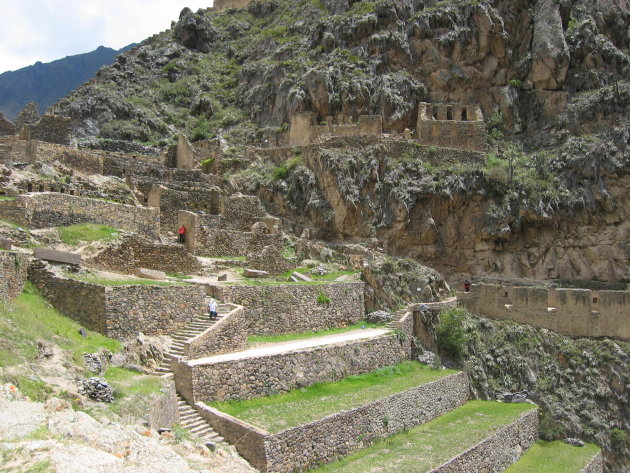 de ruines van de oude inca stad in Ollantaytambo