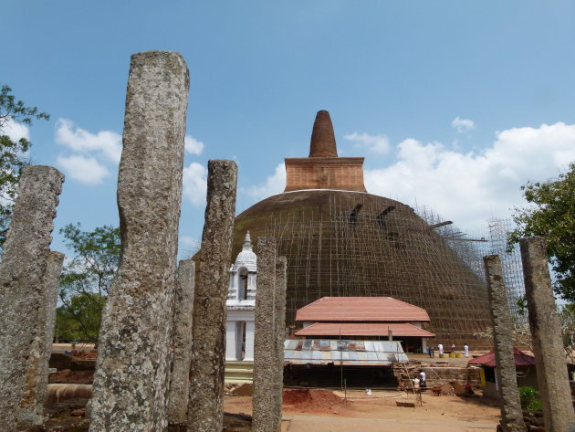 De enorme Abhayagiri Dagoba 