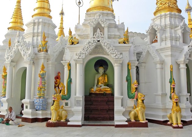 Detail Shwedagon
