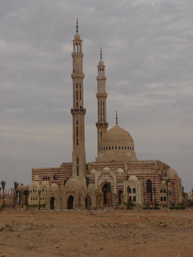 2008: Moskee in Hay El Nour, Sharm El Sheik