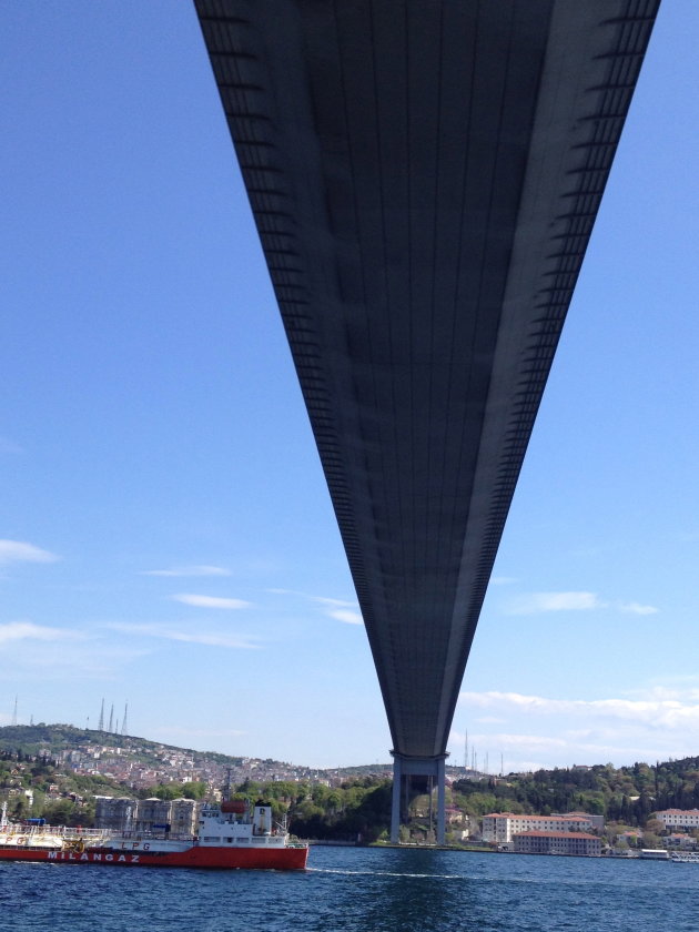 Bosporusbrug; verbinding tussen continenten