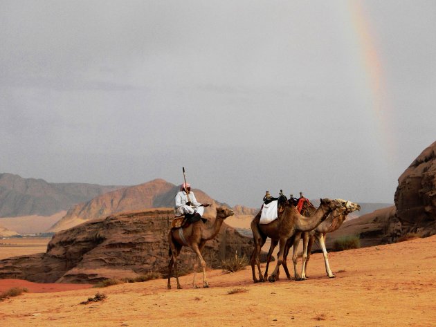 Wadi Rum regenboog