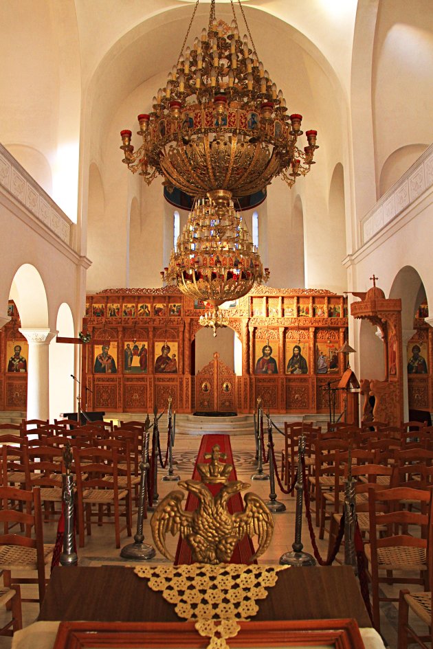 binnenkant Albanees Orthodoxe kerk