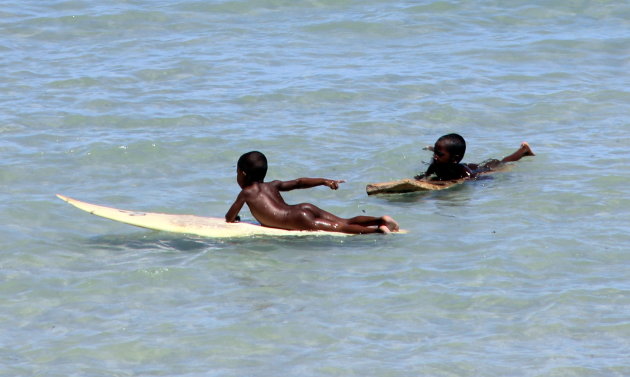 Anakao Surf Dudes (1)