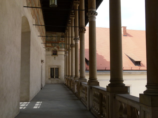 Bovenste galerij van het Wawel kasteel
