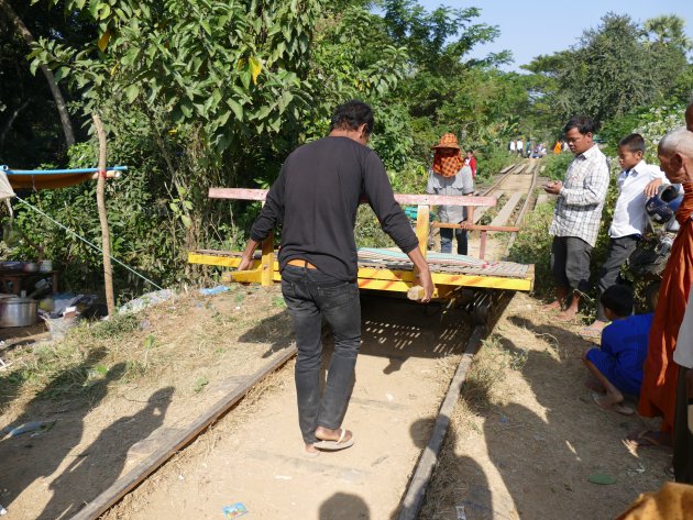 Bamboetrein Battambang