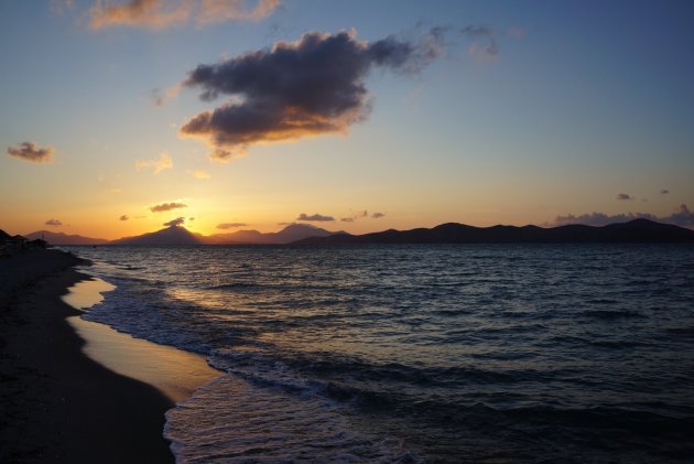 Sunset at Tigaki beach 