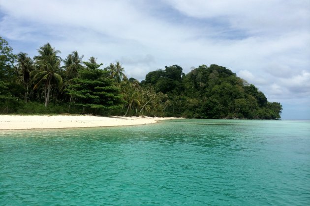 Si Amil island