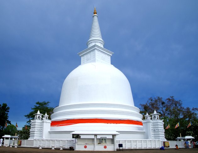 De eerste Stupa
