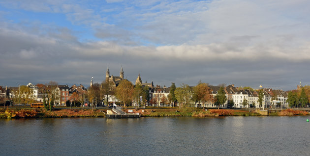 Uitzicht op Maastricht aan de Maas