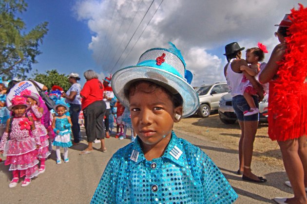 Vier carnaval met de kinderen op Bonaire