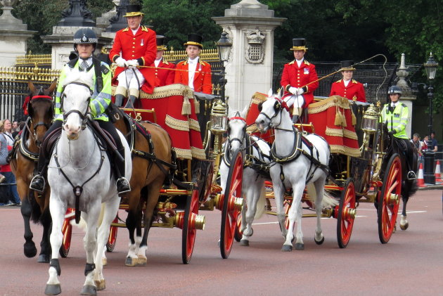 Rondom het Buckingham Palace