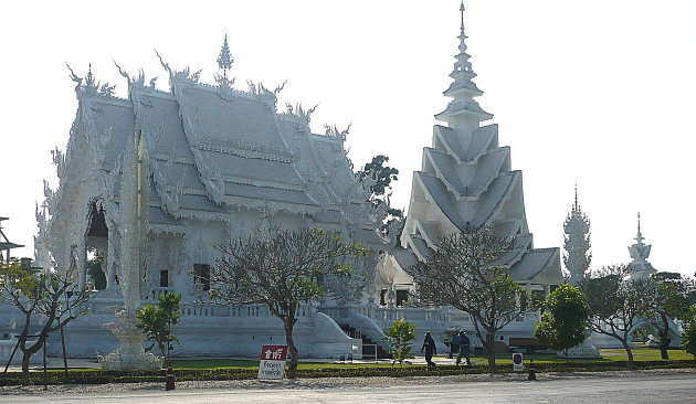 White Tempel