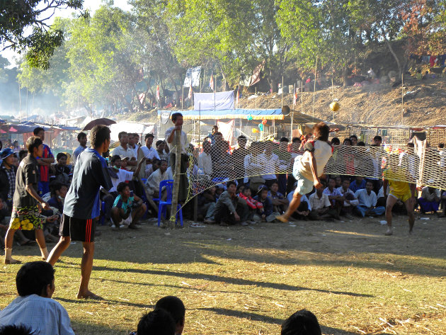 ' Feest'  in Rakhine  2