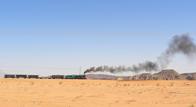 Wadi Rum: desert train