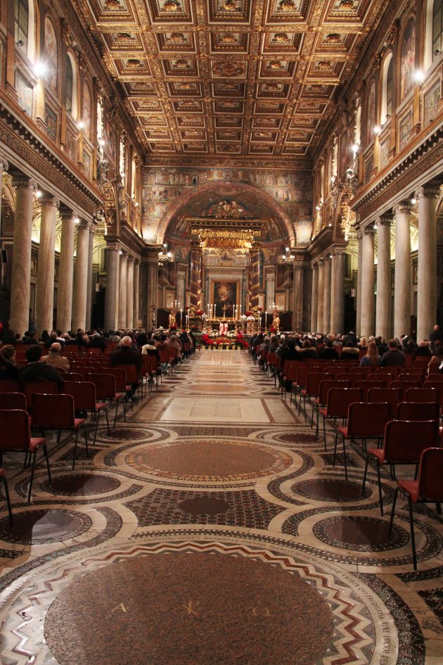 binnenkant Santa Maria Maggiore