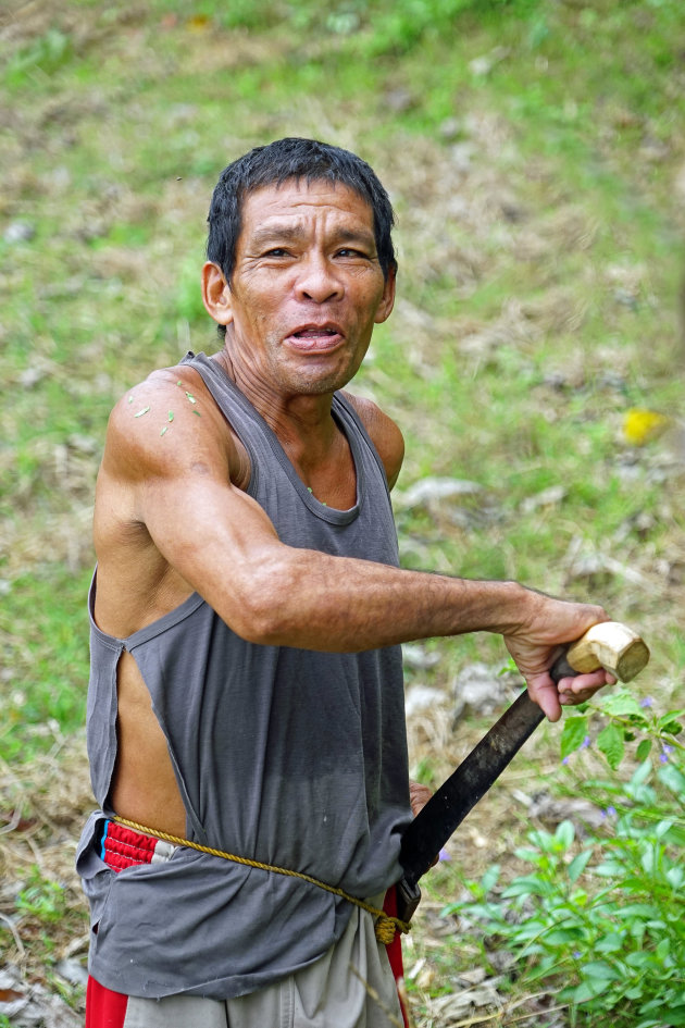 Filipijnse boer met machete of bolo