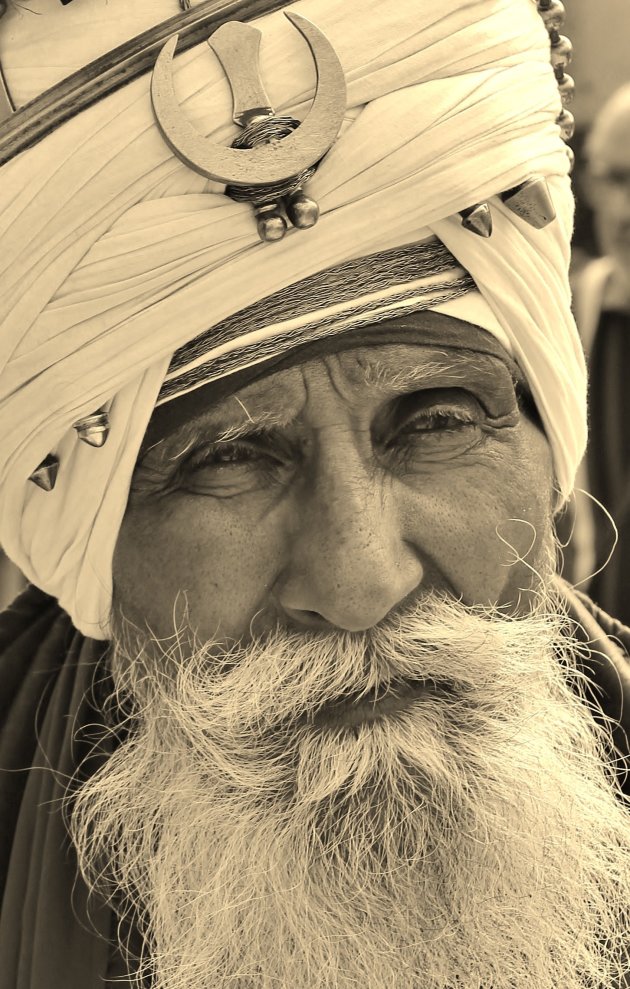 Indringende Sikh blik