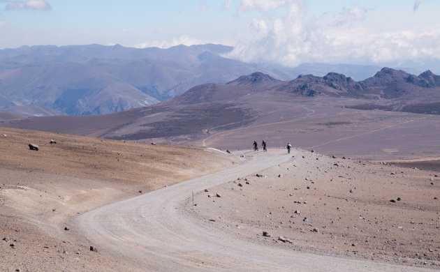 Mountainbiken vanaf de Chimborazo