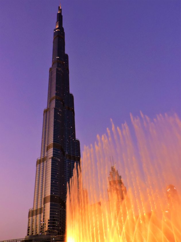 Burj Khalifa fountain