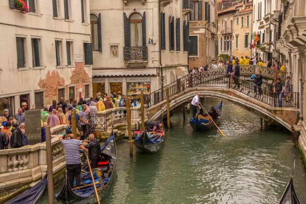 Drommen toeristen in Venetië 