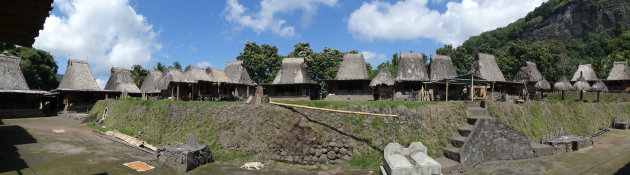 Panorama Tololela village