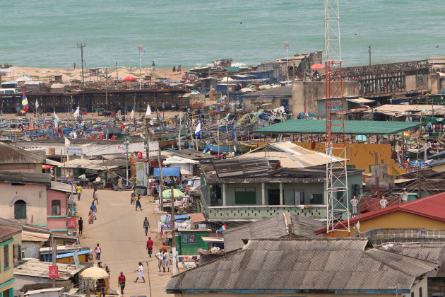 Elmina vanaf boven