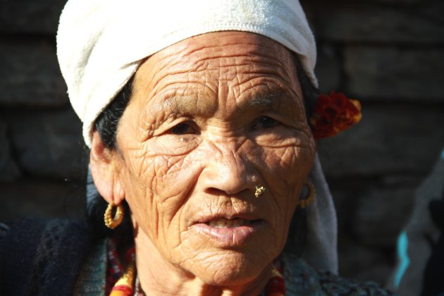 Vrouw in Chhomrong 