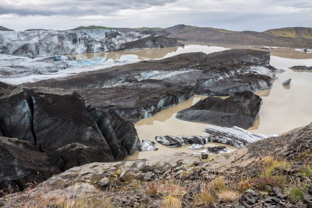 Wandelen langs de Svinafellsjökull