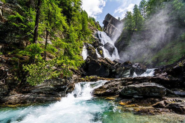 Lillaz waterfall - Gran Paradiso