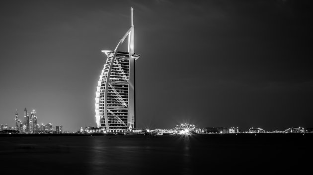 Dubai - Burj al Arab by night