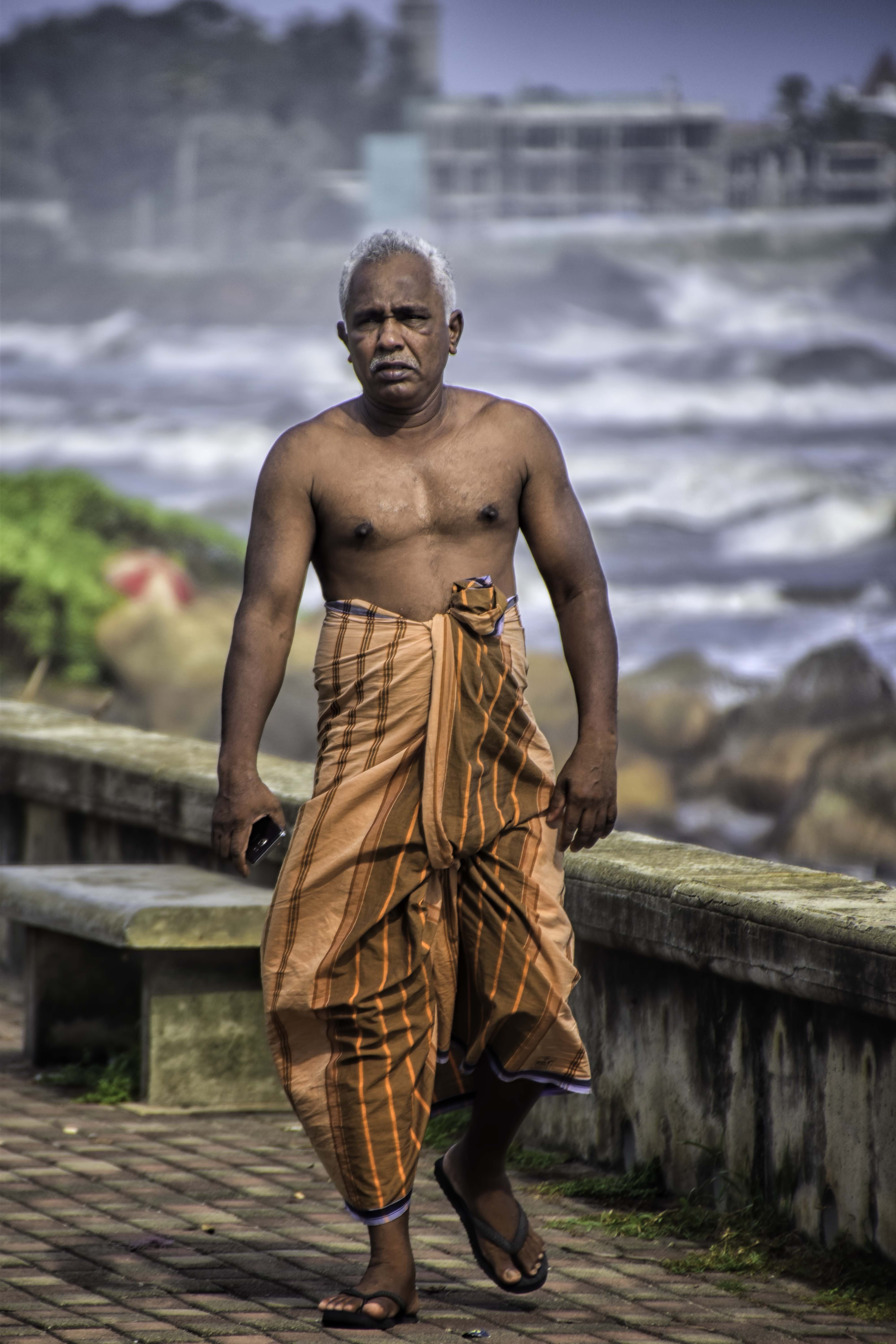 compenseren Lijm Verbeteren Sarong in Zuid Sri Lanka | Columbus Travel