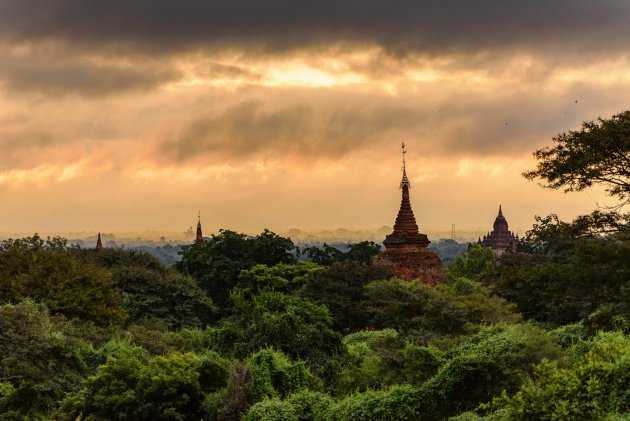 Majestueus Bagan