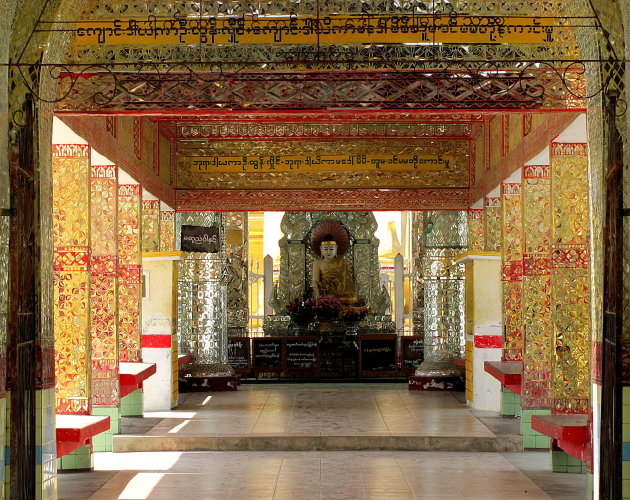 tempel op Mandalay Hill