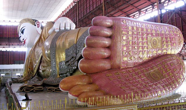 Boeddha's indrukwekkende voetzolen
