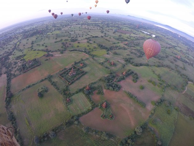 Luchtballon in Bagan, Myanmar