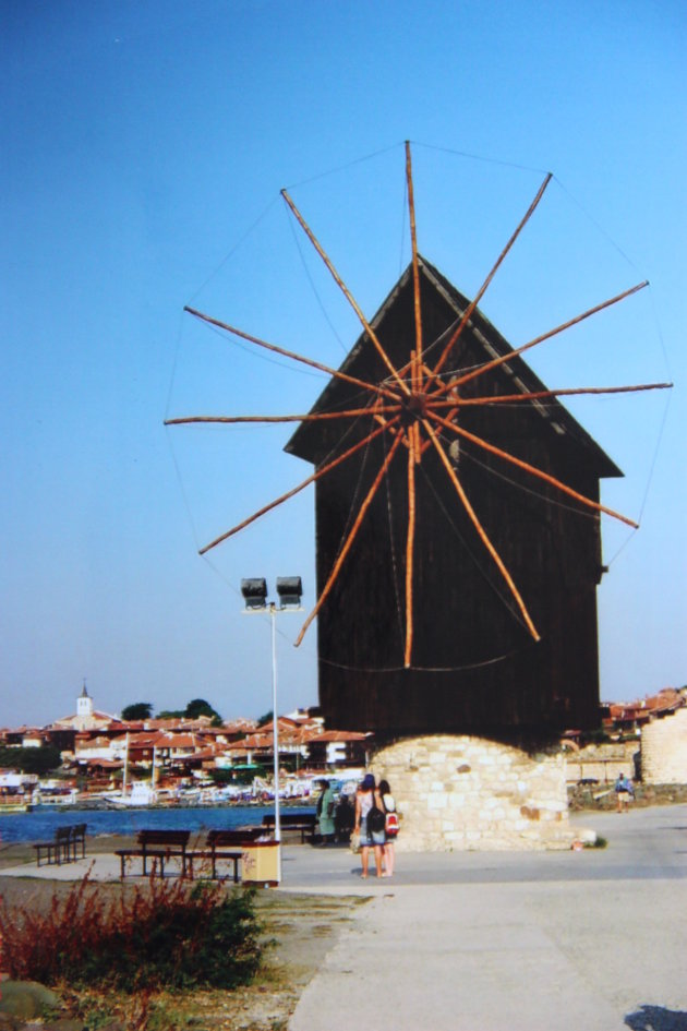 2006: Nesebar: windmolen.