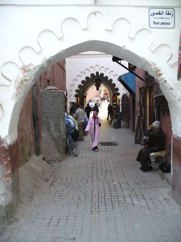 doorkijkje in centrum van Marrakech