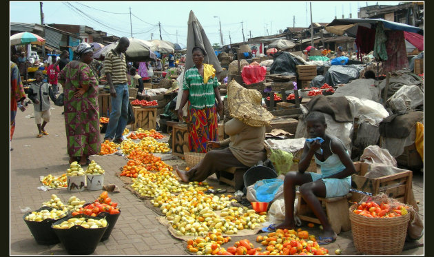Grootste markt van West Afrika.