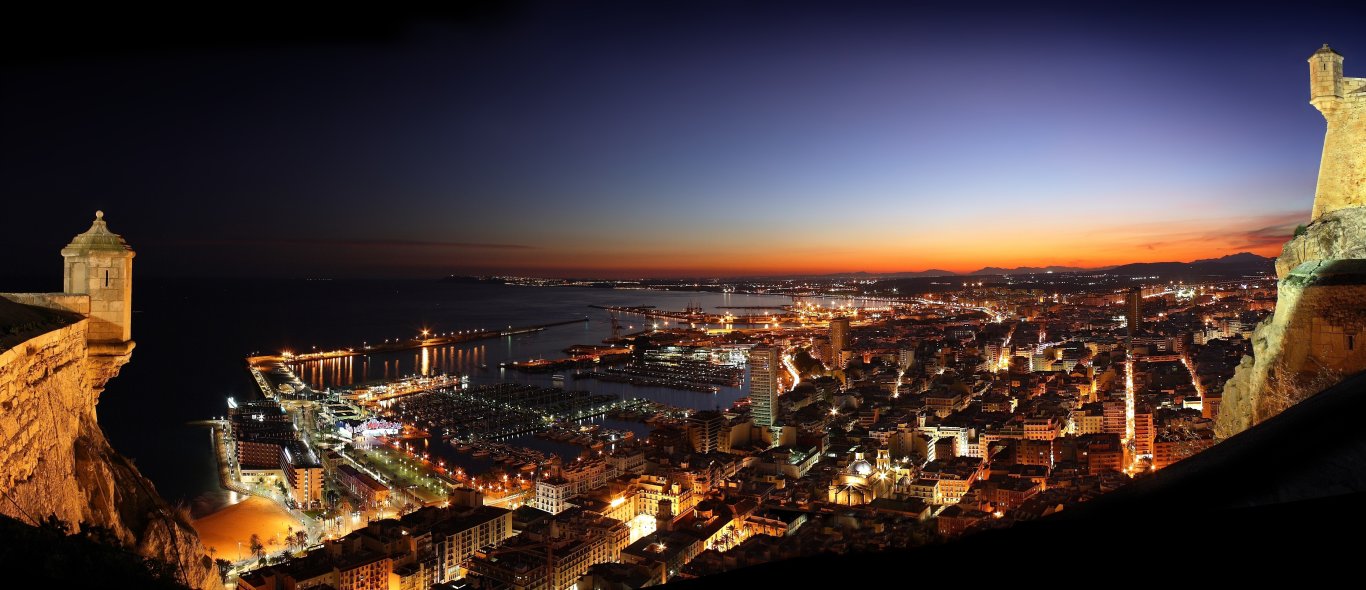 Alicante image