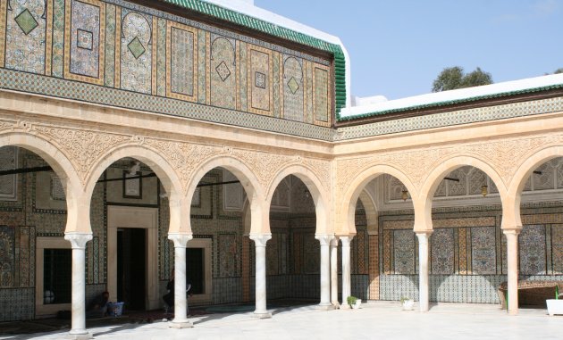 Binnenplaats moskee van de barbier